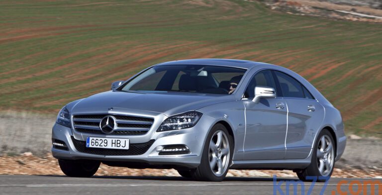 ¿A qué altura están los bajos del Mercedes CLS?