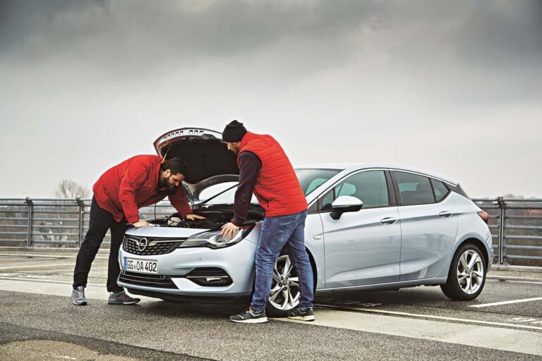 ¿Dónde será más peligroso dejar el coche parado?