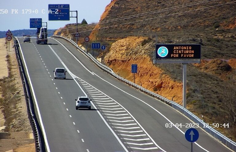 ¿Para qué sirve el carril de aceleración?