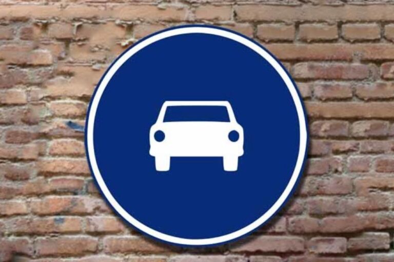 ¿Puede circular cualquier vehículo por esta calzada?
