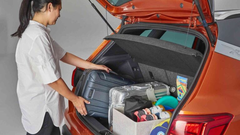¿Qué cabe en un maletero de 450 litros?