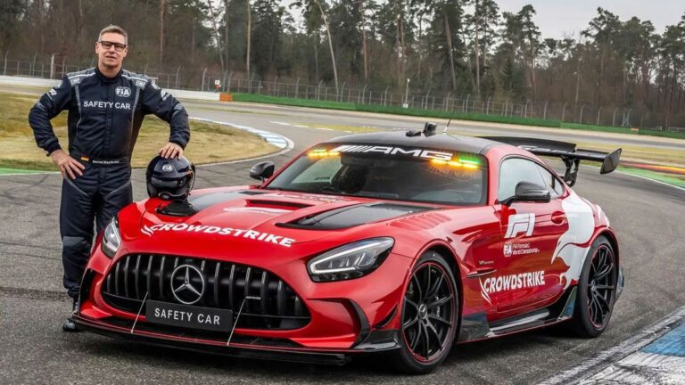 ¿Qué coche es el safety car de la F1?