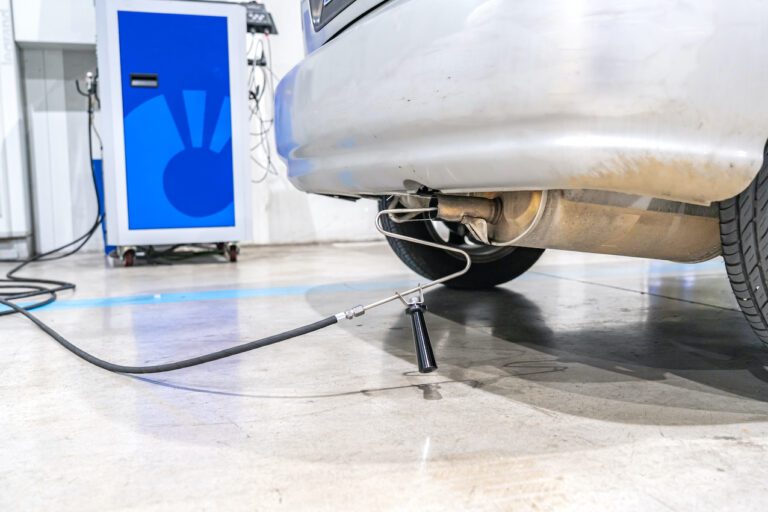 Qué hacer si tu coche no pasa la ITV por gases