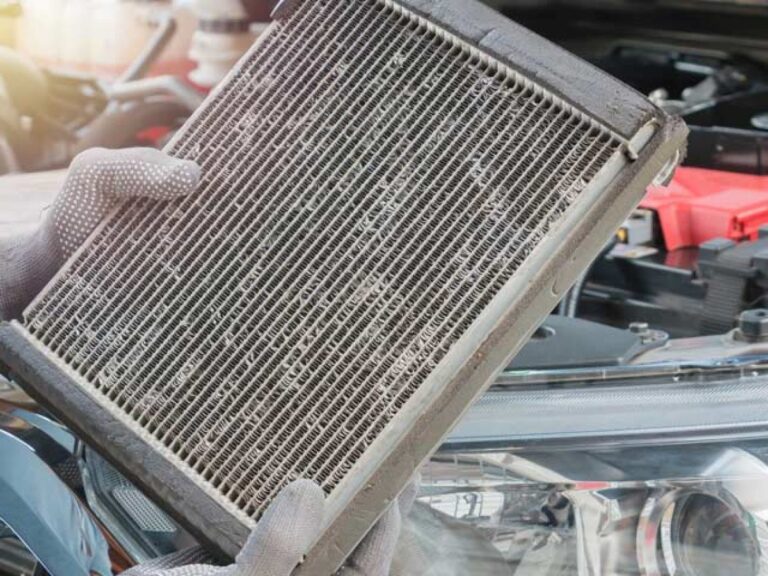 ¿Qué pasa si se rompe el radiador del coche?