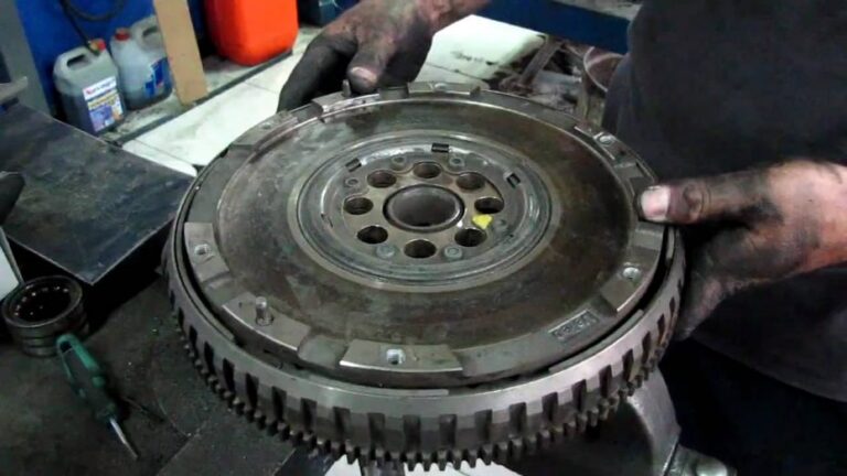 ¿Qué pasa si se rompe el volante bimasa en marcha?