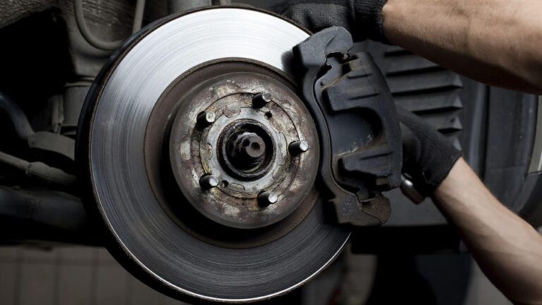 ¿Se puede circular con desgaste de forros de freno?