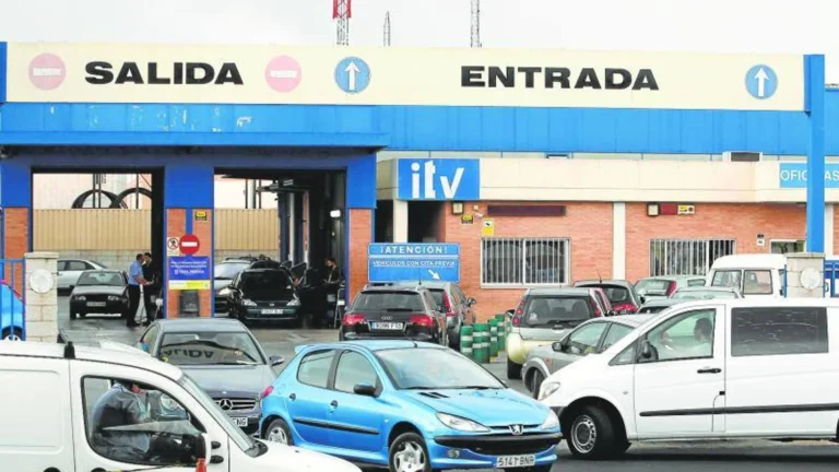 ¿Se puede circular con la cita de la ITV?